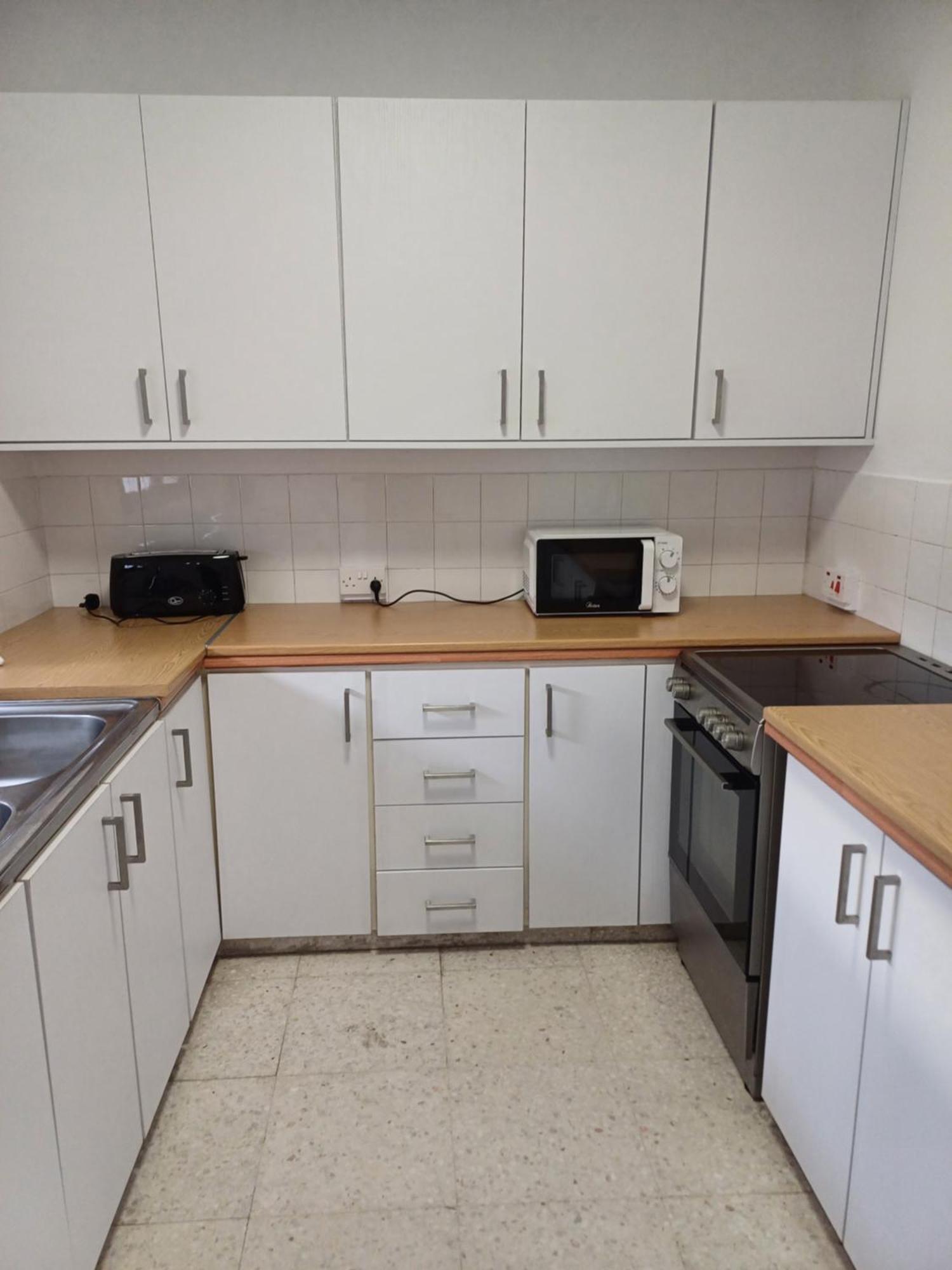 Spacious 2 Bedroom Appartment Near Mall -Internet 1Gbps Paphos Exterior photo
